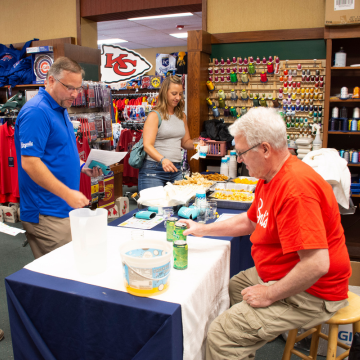 Craft Beer Crawl by HDLI